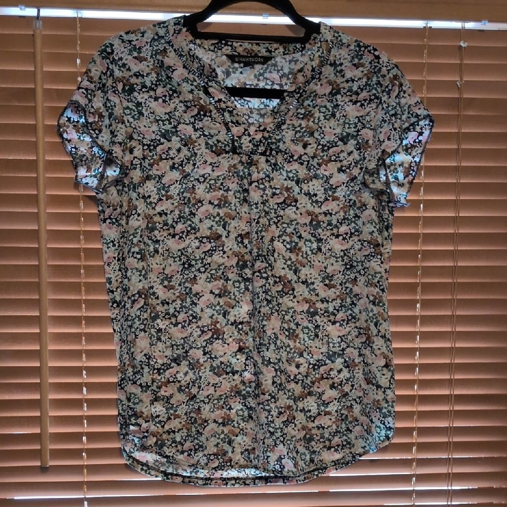 41 Hawthorn Multicolor Floral Blouse